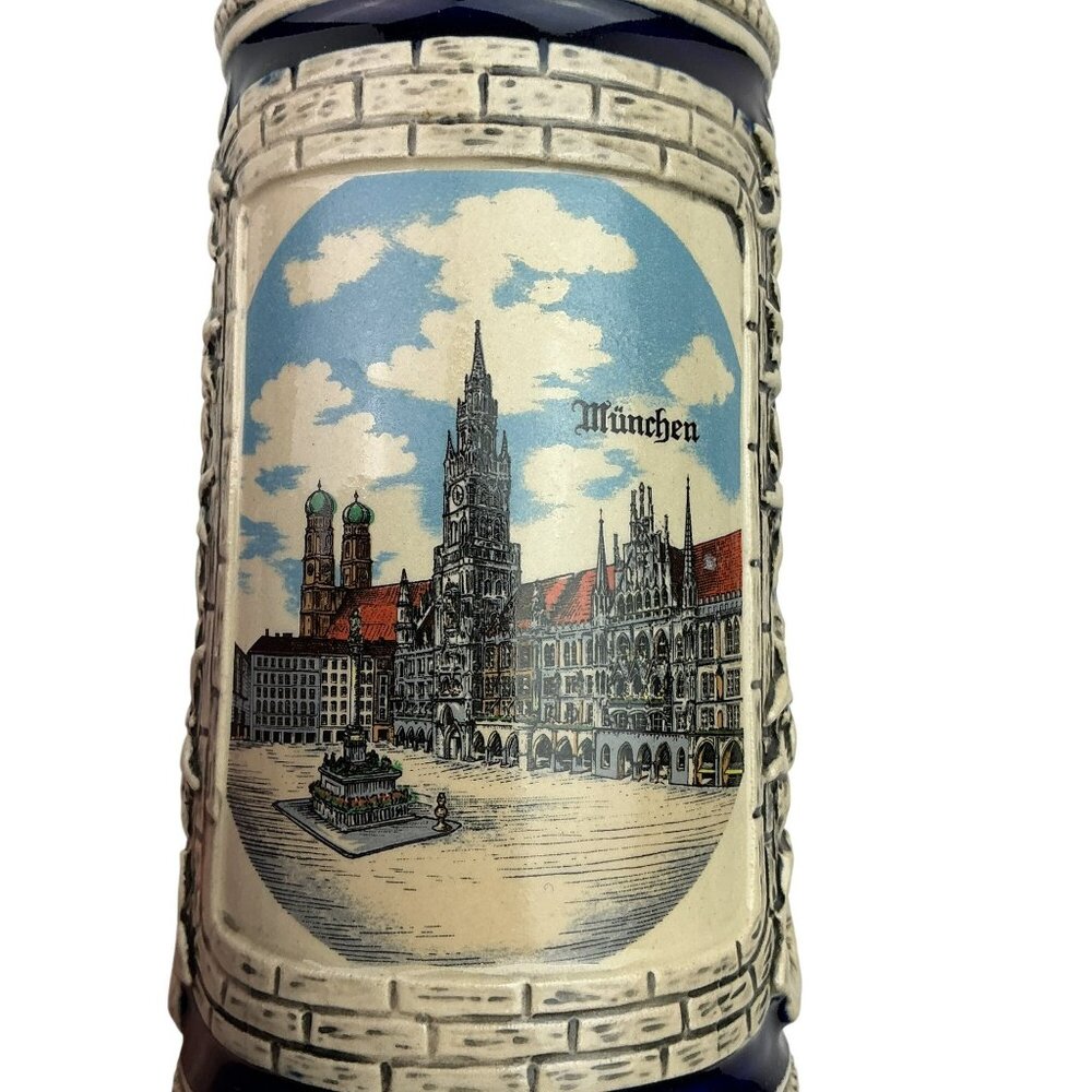 Vintage German Beer Stein With Lid & Munich Scene Bavarian TK 0.5L Collectible - Picture 4 of 10
